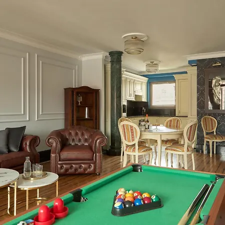 Waterlane Riverside Spa, Pool & Gym By Downtown Apartment