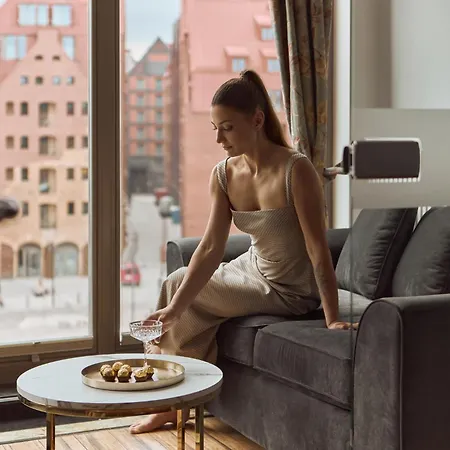 Waterlane Riverside Spa, Pool & Gym By Downtown Danzica