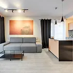 Waterlane Riverside Spa, Pool & Gym By Downtown 4*