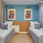 Waterlane Riverside Spa, Pool & Gym By Downtown