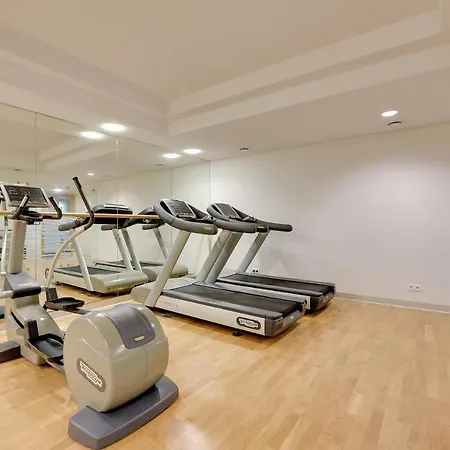 Waterlane Riverside Spa, Pool & Gym By Downtown Apartment