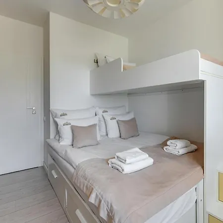 Apartment Waterlane Riverside Spa, Pool & Gym By Downtown Gdansk