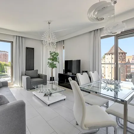 Waterlane Riverside Spa, Pool & Gym By Downtown Апарт-отель