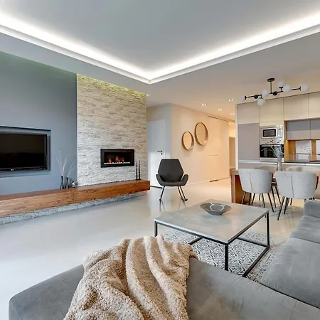 Waterlane Riverside Spa, Pool & Gym By Downtown Aparthotel Danzica