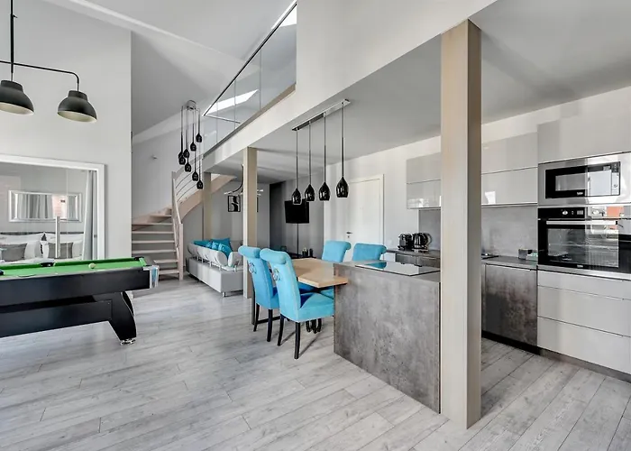 Waterlane Riverside Spa, Pool & Gym By Downtown 4*