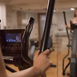 Waterlane Riverside Spa, Pool & Gym By Downtown 公寓式酒店